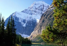 ayx爱游戏官方网页：东体：斯卢茨基要求申花抢开局，路易斯和米内罗担任重要角色.